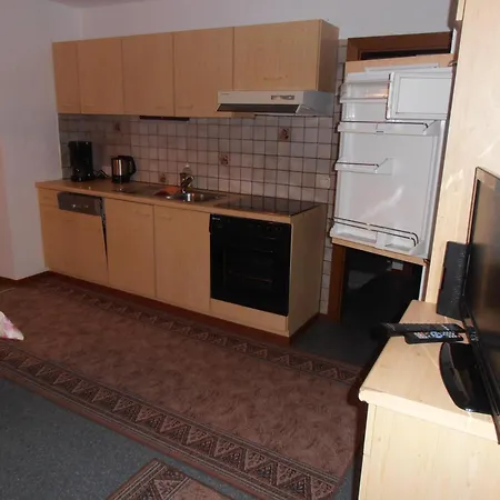 Hartl Apartment